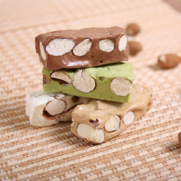 【甜點大師】頂級杏仁果牛軋糖＋法式棉花糖千層酥年節綜合禮盒組