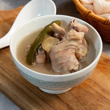 【巧食家】剝皮辣椒雞湯